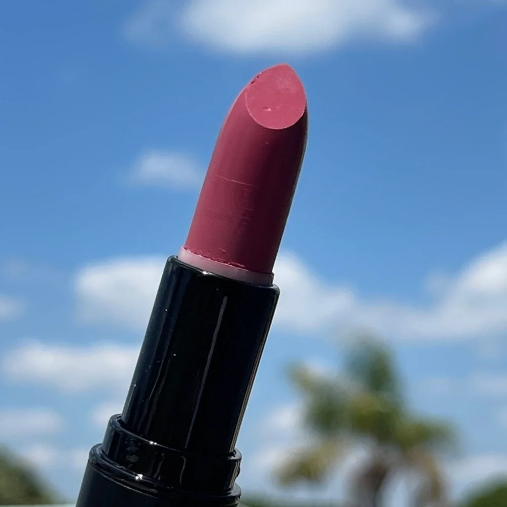 FOLLY FIRE Matte Lipstick In Sunset Blvd(Peachy Pink Nude)